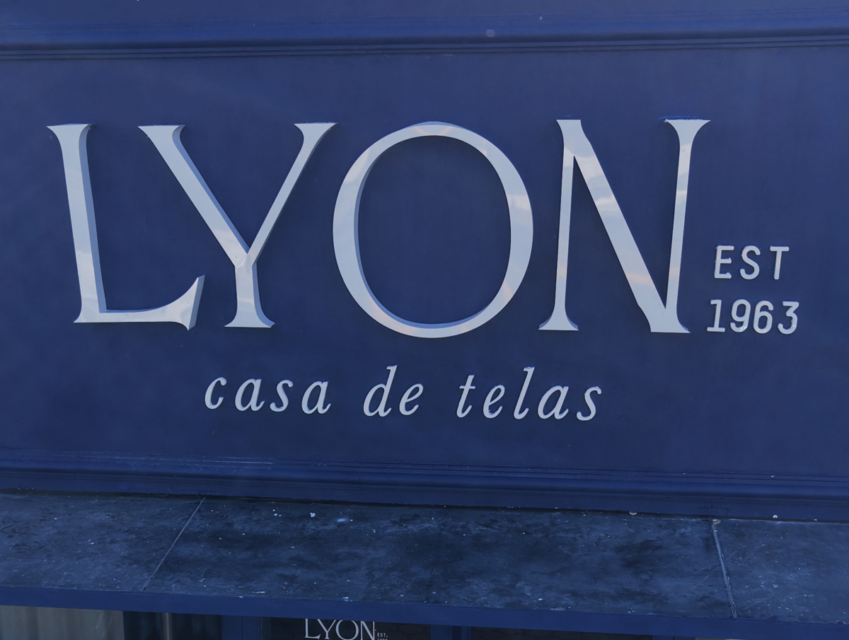 LYON Casa de telas